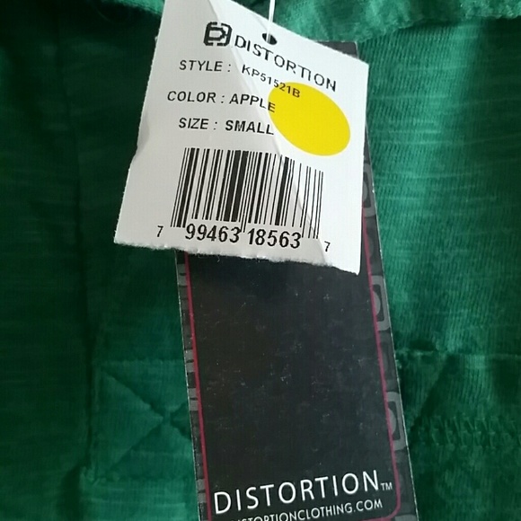 Distortion S/S boys shirt size Small NWT - Picture 5 of 5